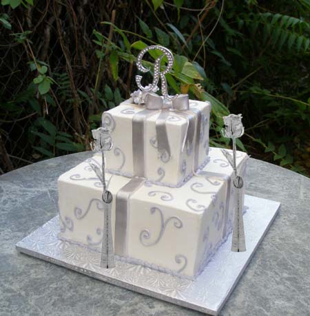 Silver Eternity Rose with Silver Wedding Cake